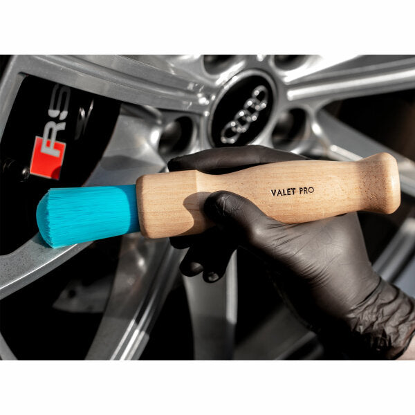 ValetPRO Chemical Resistant Brush mit Holzgriff Chemie resistente Felgen Pinsel